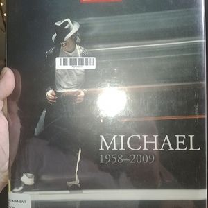Michael Jackson Memorial Book Awesome Pictures